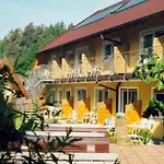 Alte Post Hotel 3*