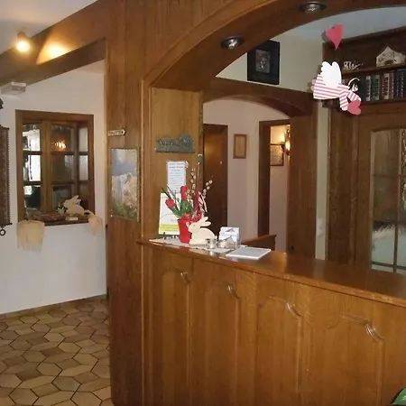 Hotel Alte Post 3*